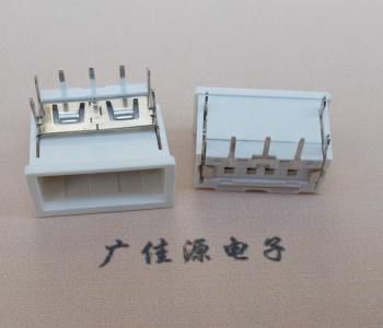 甘肃USB接口2.0连接器.3p端子加护套防尘母座